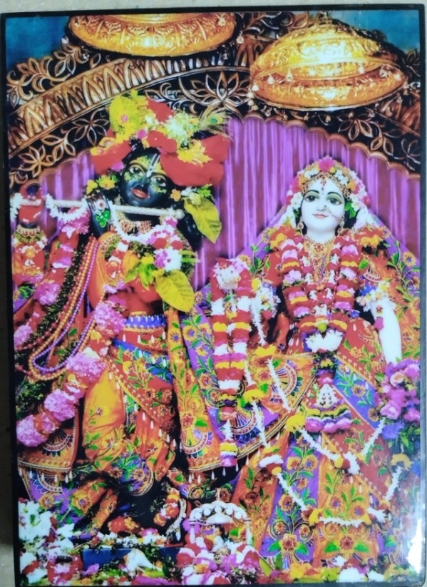 রাধামাধবের চিত্রপট  5”x7"